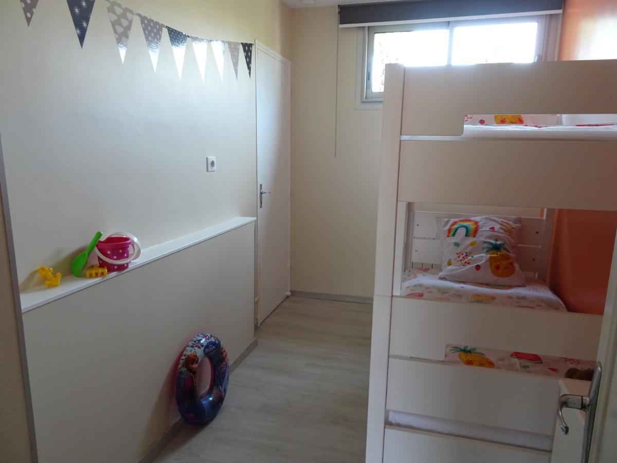 T3 150 M De La Plage, Climatisation, Piscine Et Parking Privatif - Le Lavandou Exteriér fotografie
